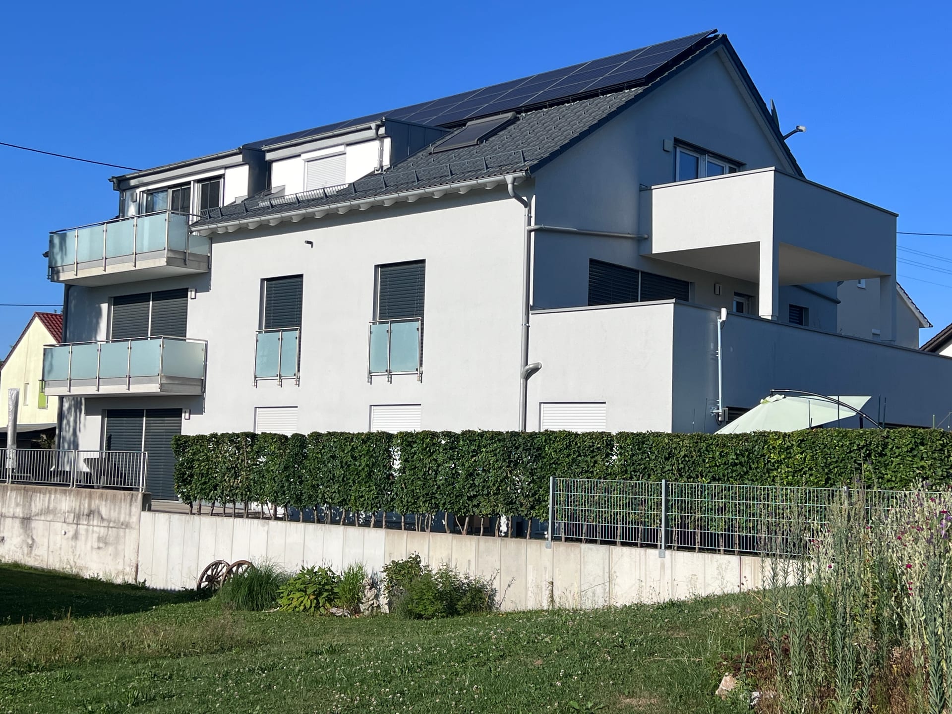 Mehrfamilienhaus mit Tiefgarage Steinheim – Massivbau